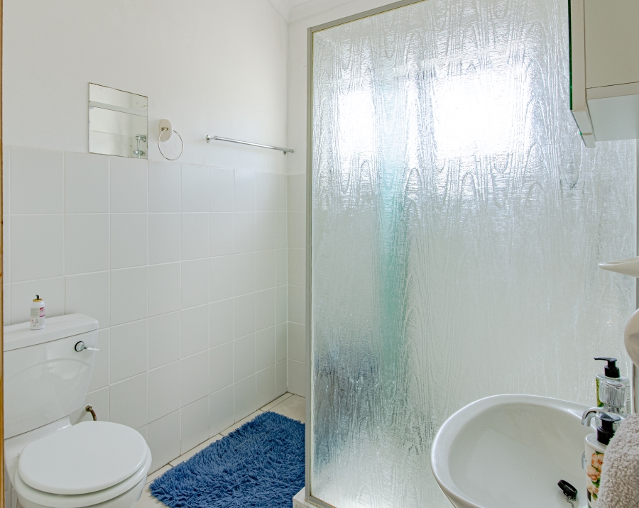 5 Bedroom Property for Sale in Heuningkloof Western Cape